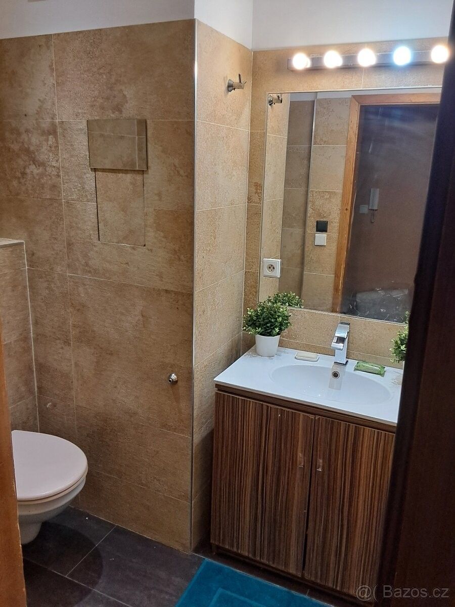 Byty, Ostrava, 710 00 - 1