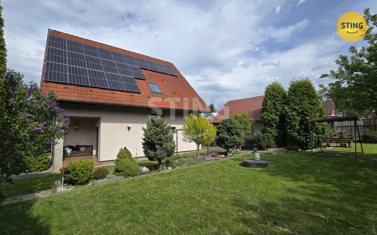 Rodinné domy, Hostašovice, 170 m²