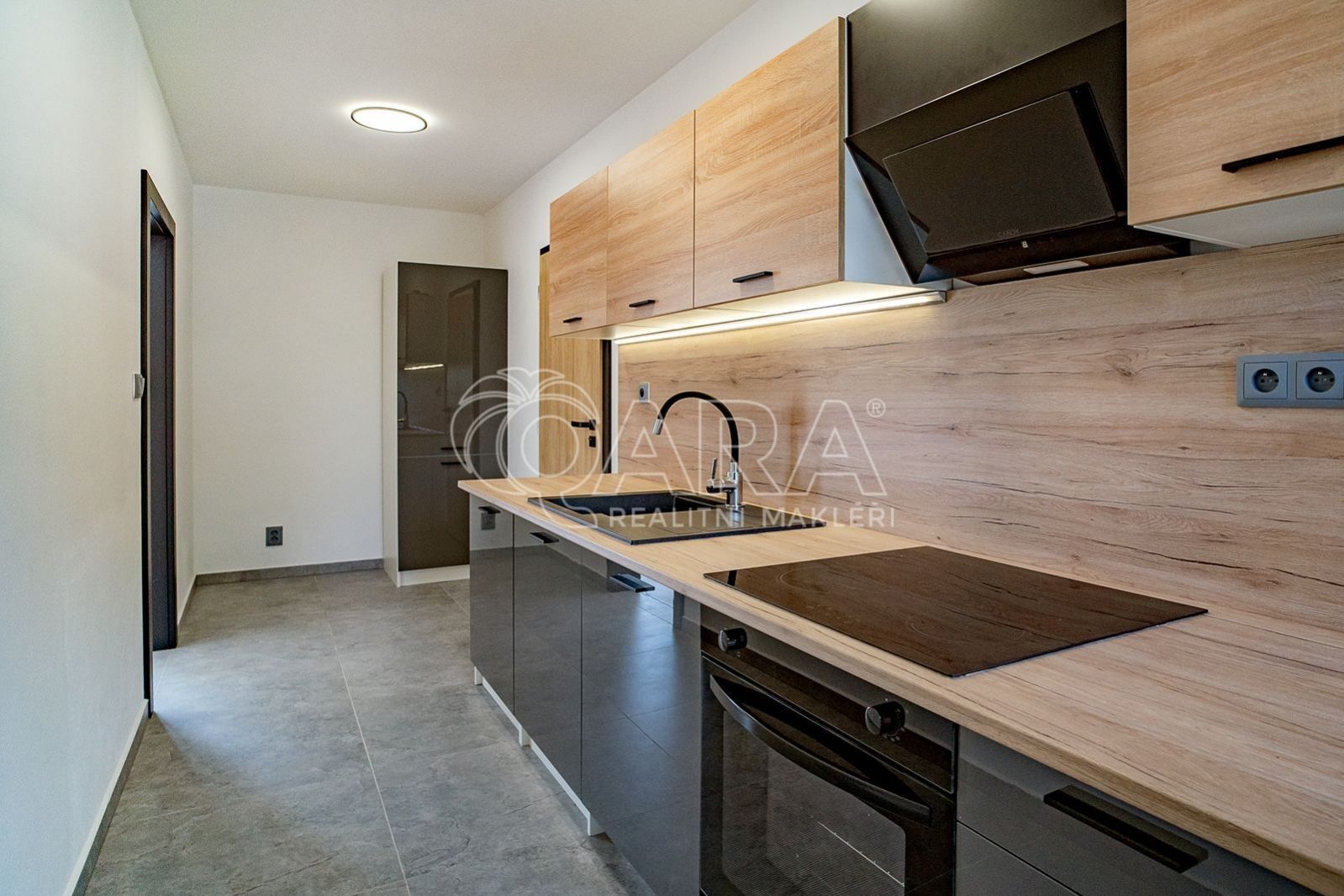 3+1, Mlýnská , Strakonice I, 58 m² - 1