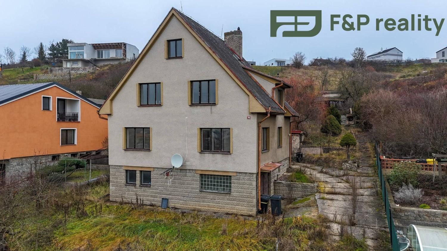Rodinné domy, Náhorní, Beroun, 228 m² - 1