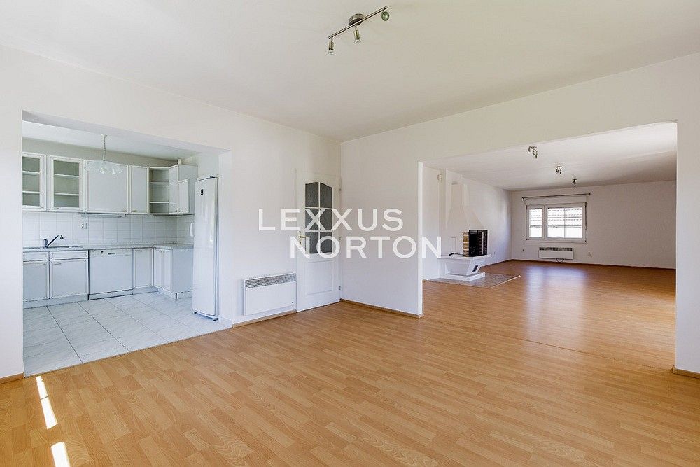 Rodinný dům · 365 m² · Praha - Nebušice, okres Praha 6, Hlavní město Praha - 3