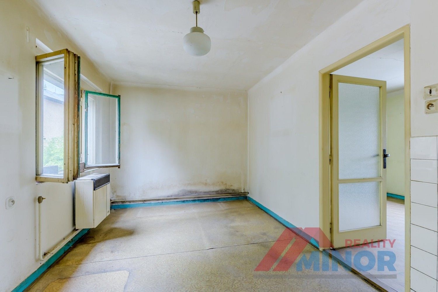 Prodej rodinný dům - Zvoleněves, okres Kladno, Středočeský kraj, 110 m² - 2