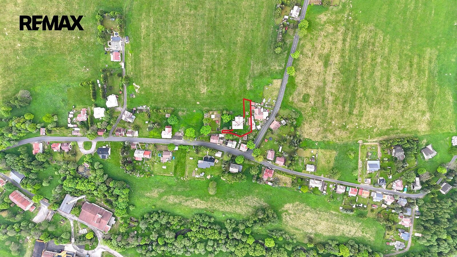 Činžovní domy, Vejprtská, Kovářská, okres Chomutov, 590 m² - 2
