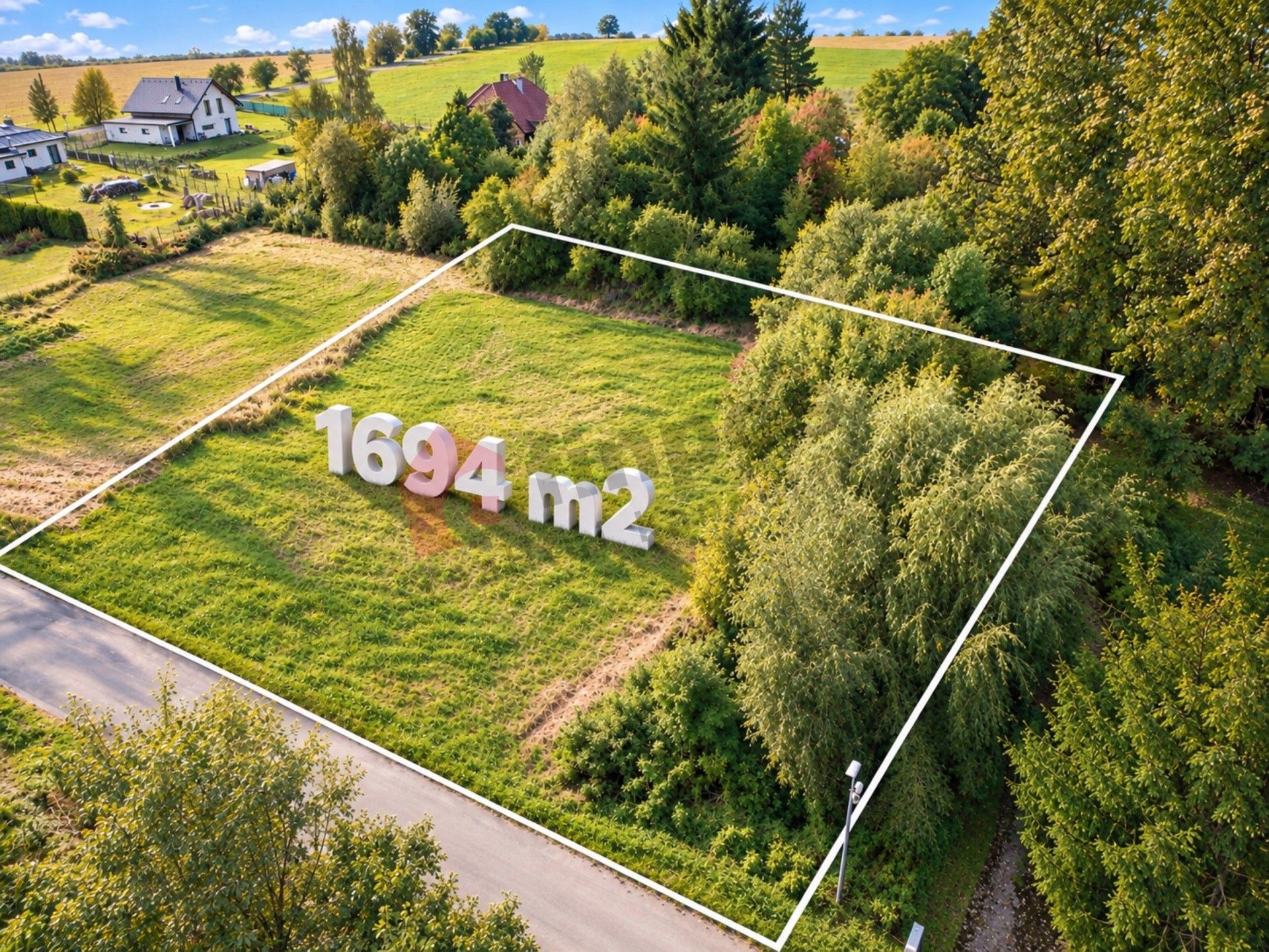 Pozemek pro bydlení, 1 694 m²