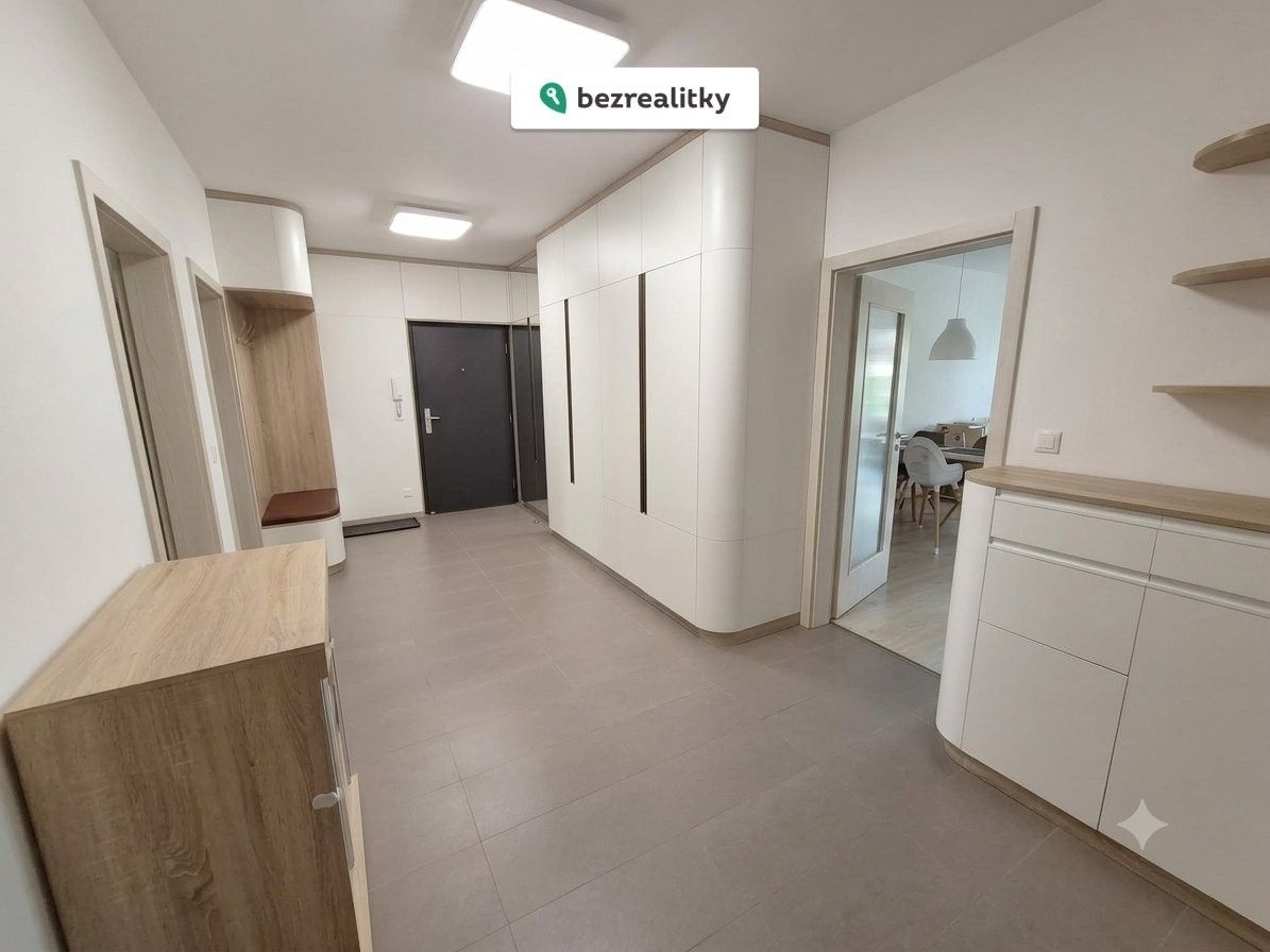 Prodej byt 4+kk - Škrábkových 883, Praha Letňany, 106 m² - 5