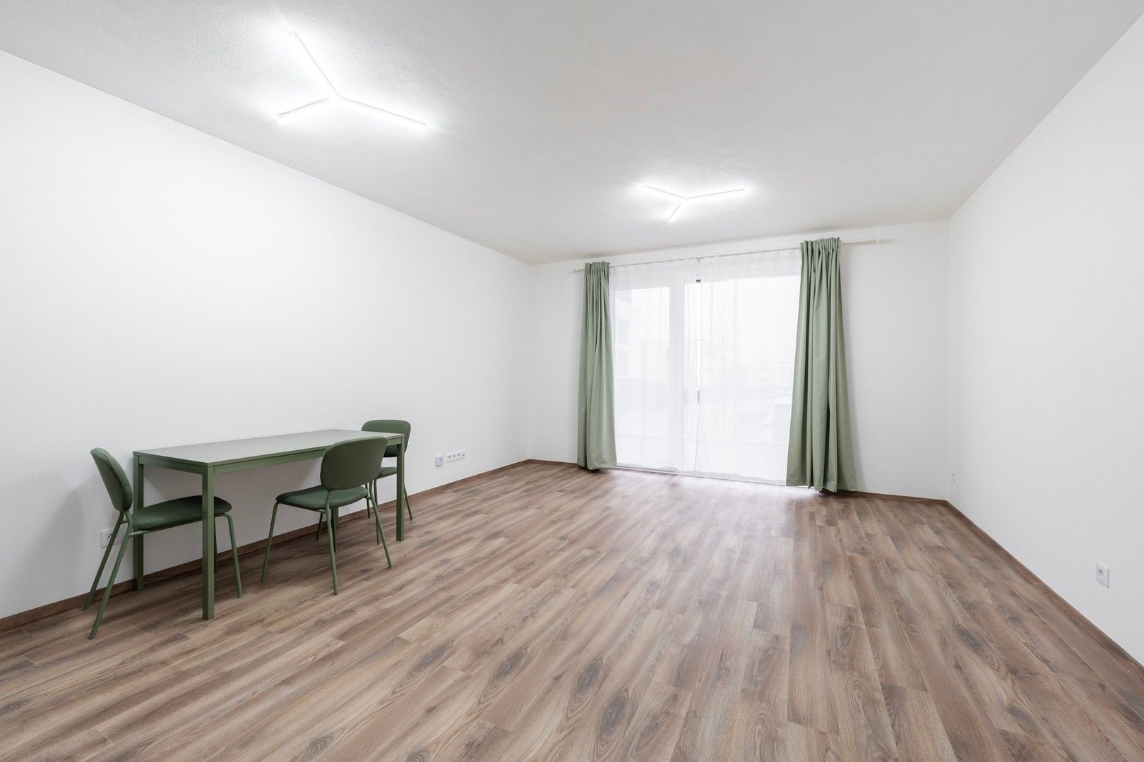 1+kk, Vysoká, Plzeň, 37 m²
