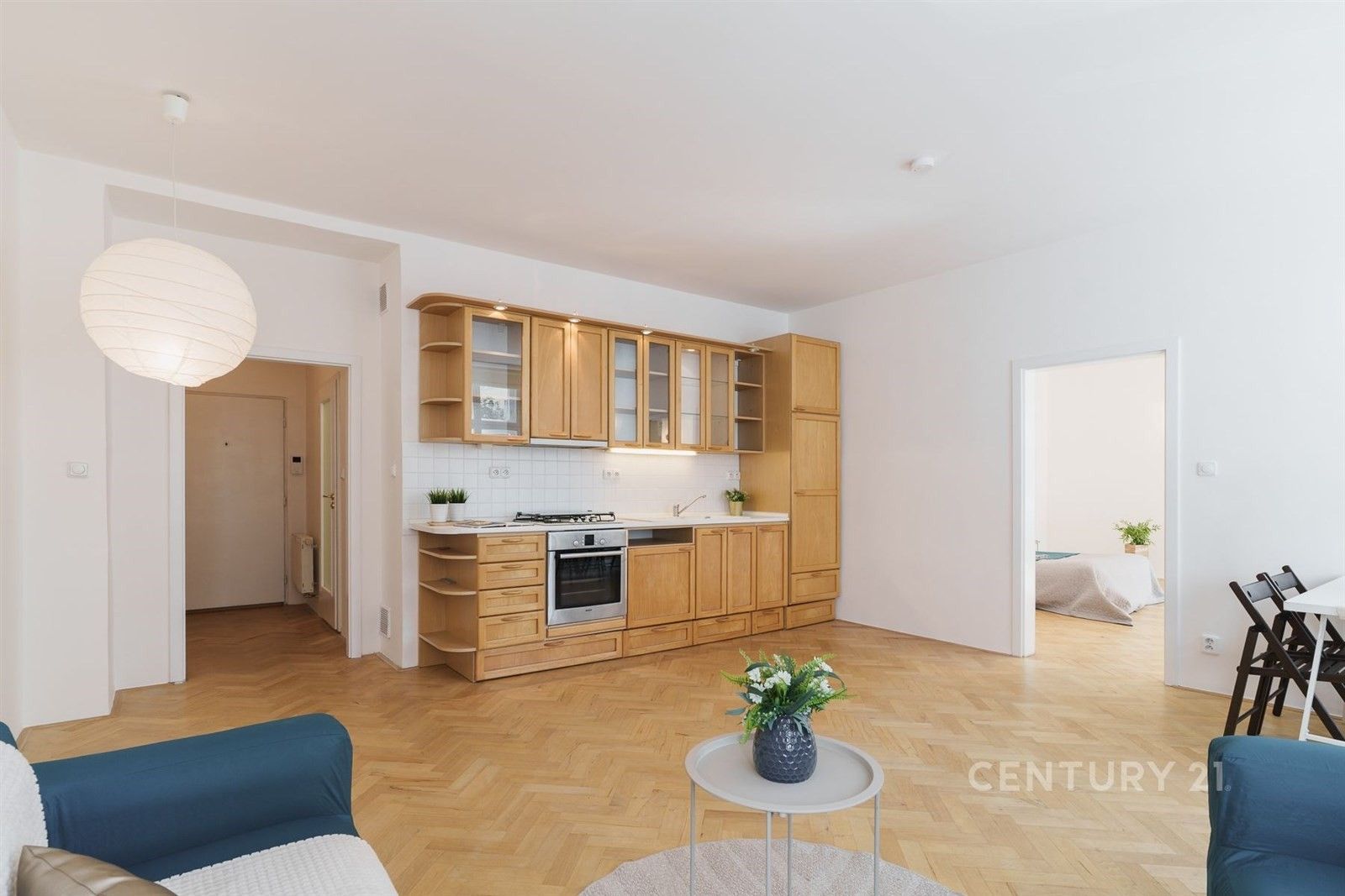 Prodej byt 2+kk - Lucemburská, Praha, 65 m²