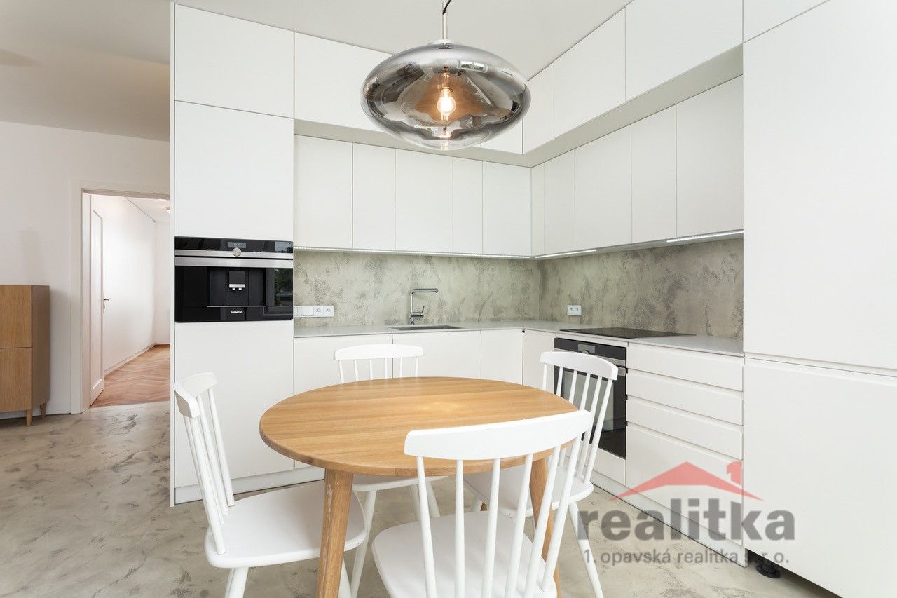 3+1, Jurečkova, Opava, 100 m²