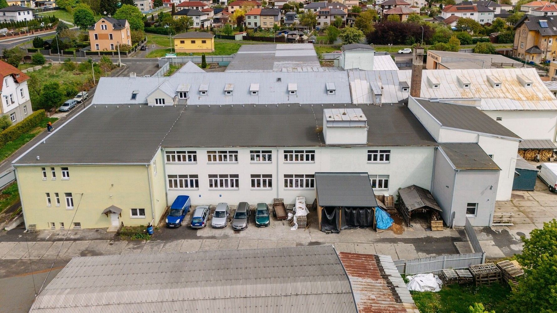 Výrobní prostory · 11 439 m² · Krátká, Ostrov, okres Karlovy Vary - 3