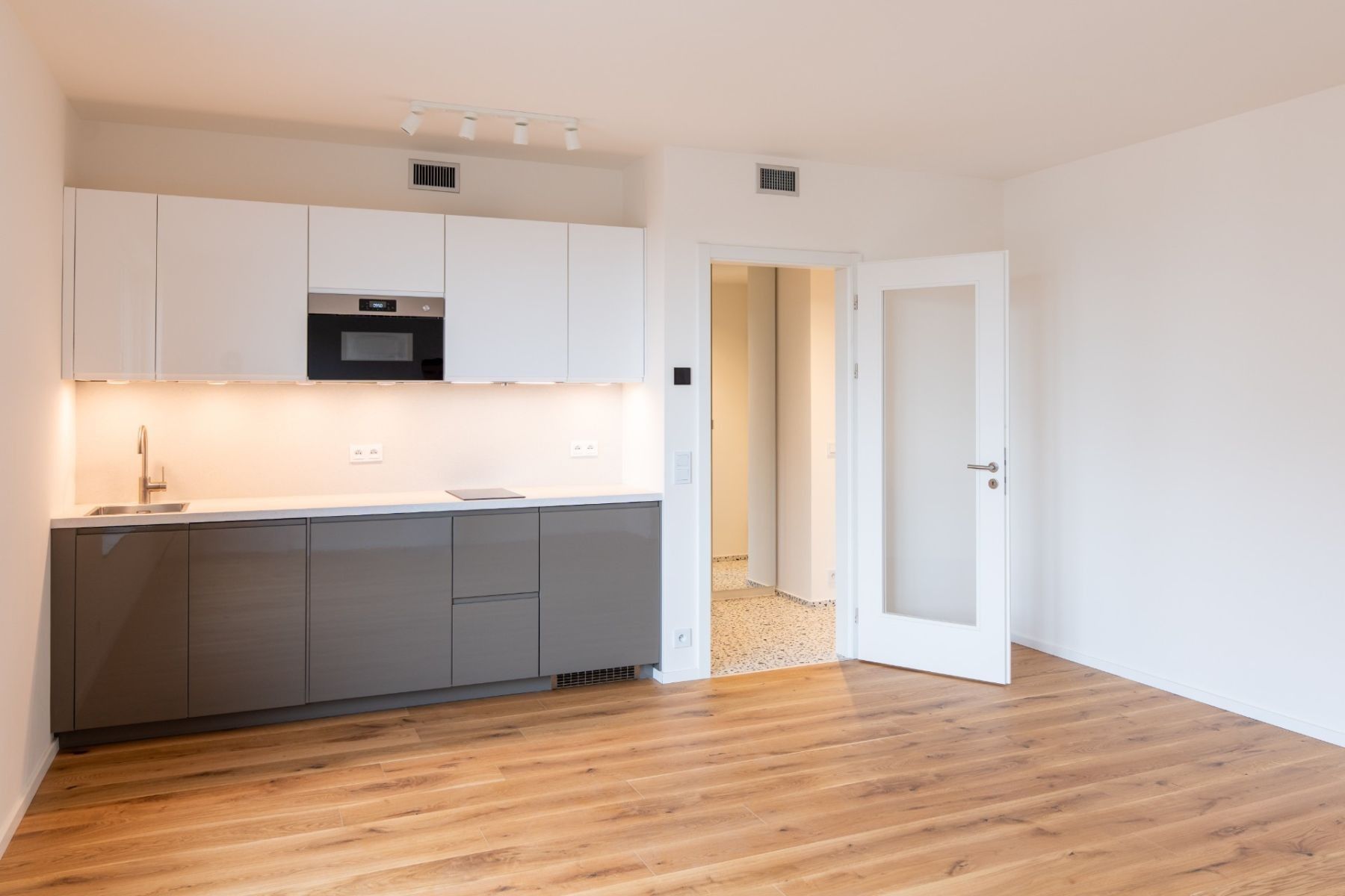 Byt 1+kk · 37 m² · U Komína, Praha - Radlice - 3