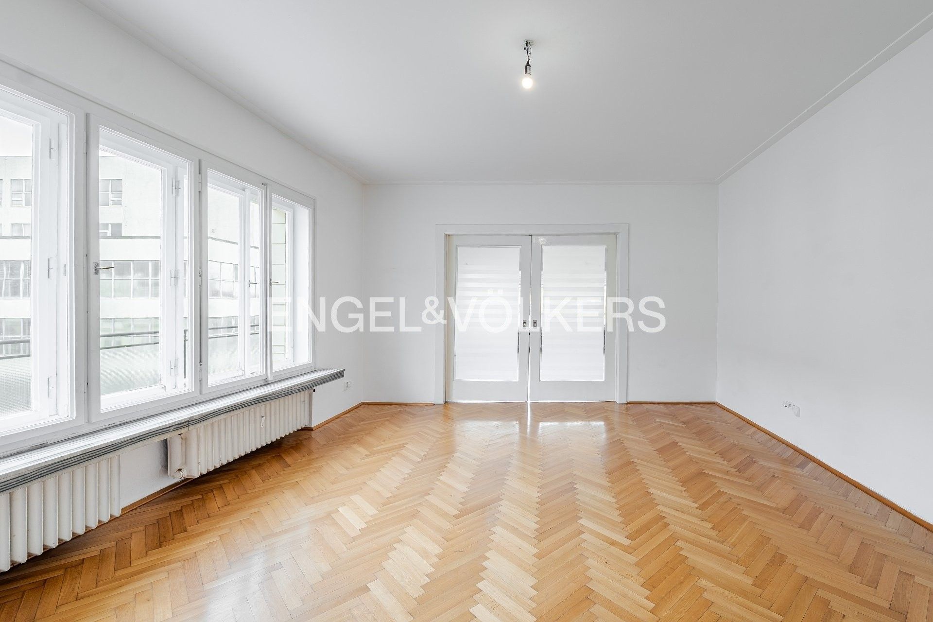 Pronájem byt 3+1 - Veverkova 741, Praha Holešovice, 95 m² - 5