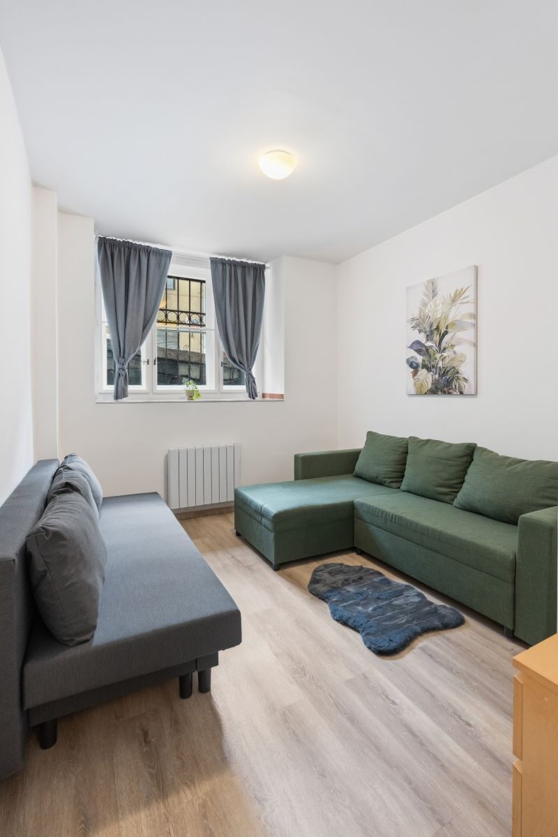 Byty, Košická, Praha - Vršovice, 60 m² - 2