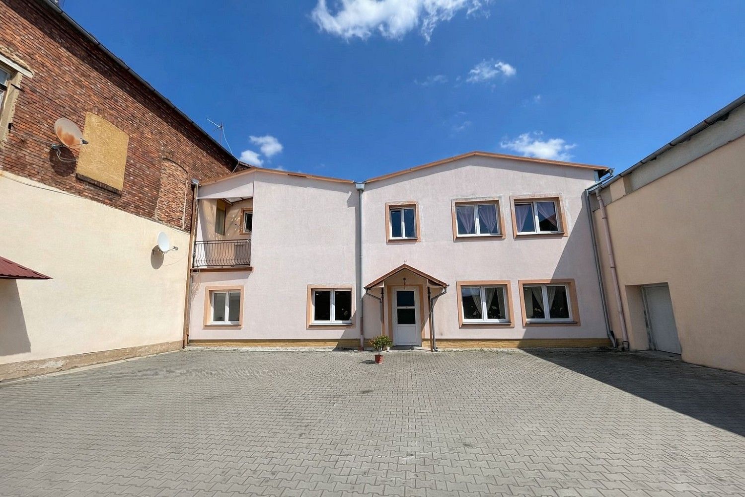 Rodinné domy, Cheb, Karlovarský kraj, 450 m² - 2