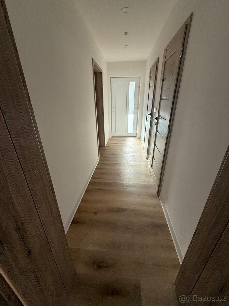 Prodej rodinný dům - Hýsly, 696 50