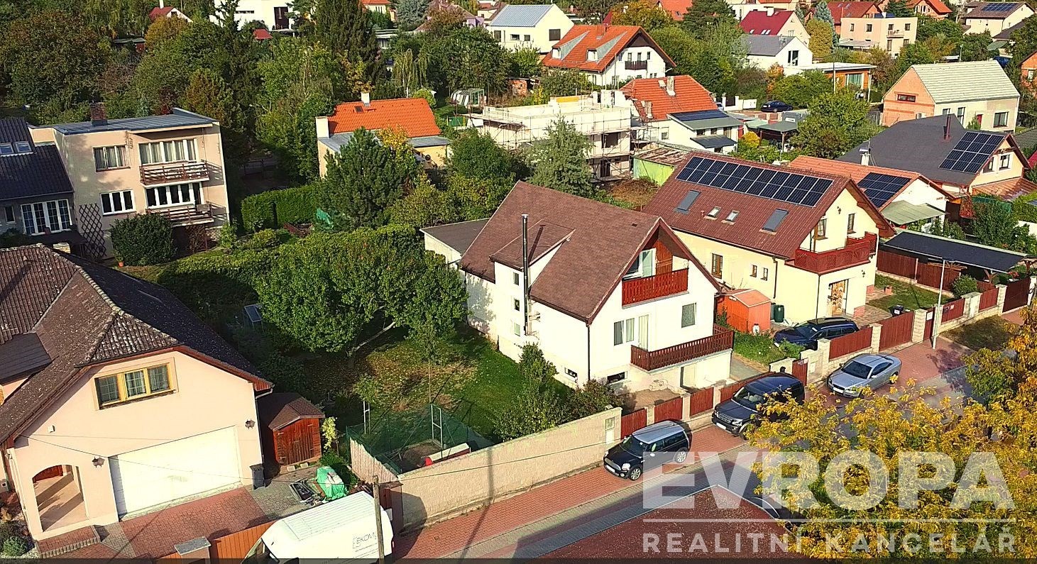 Rodinný dům · 193 m² · K rybárně 2395, Praha Horní Počernice - 3