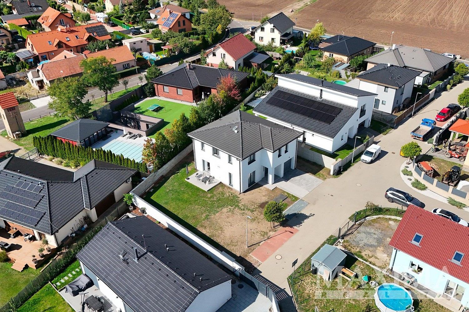 Rodinný dům · 198 m² · Zlonín, okres Praha-východ, Středočeský kraj - 3