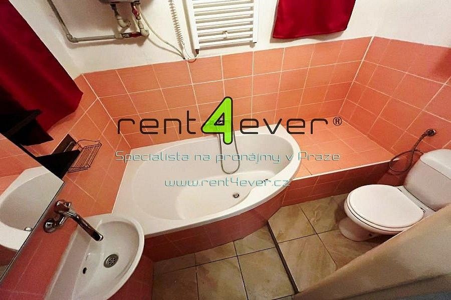 Pronájem byt 2+1 - Františka Kadlece, Praha 8 - Libeň, 50 m² - 2