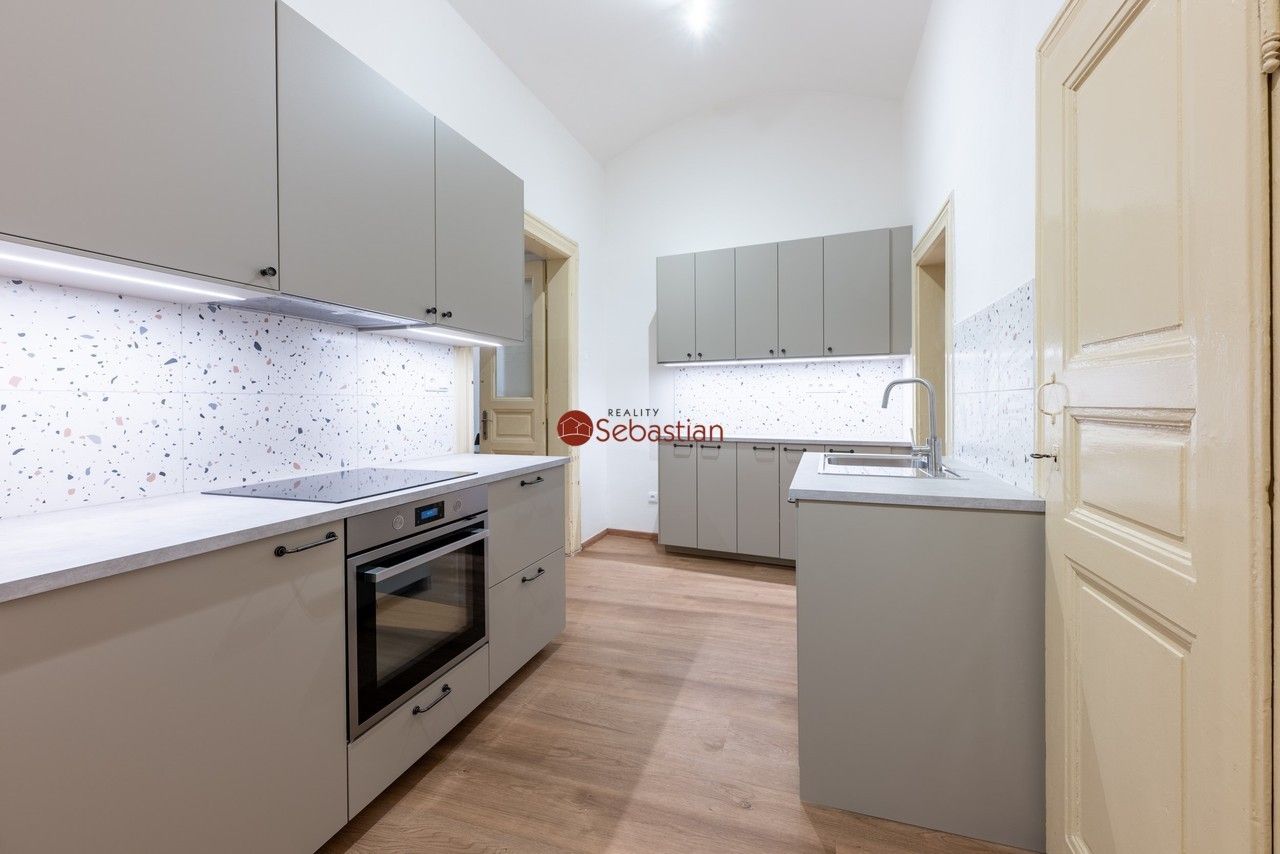 2+1, Na Zderaze, Praha, 59 m²