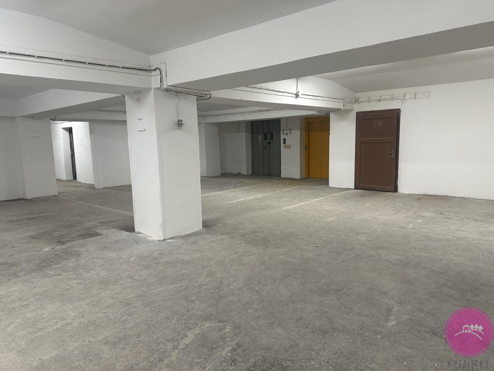 Pronájem sklad - Holická, Olomouc, 187 m² - 2