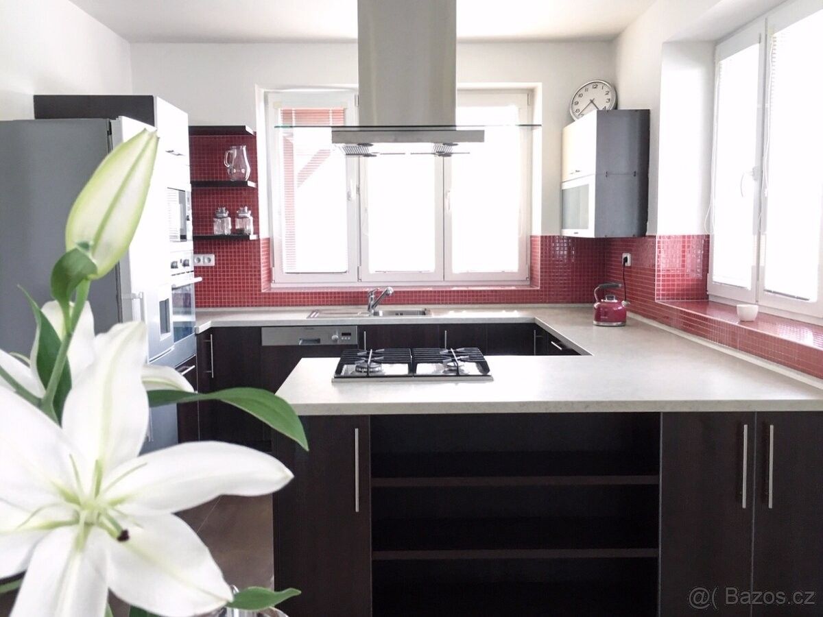 Pronájem rodinný dům - Olomouc, 779 00