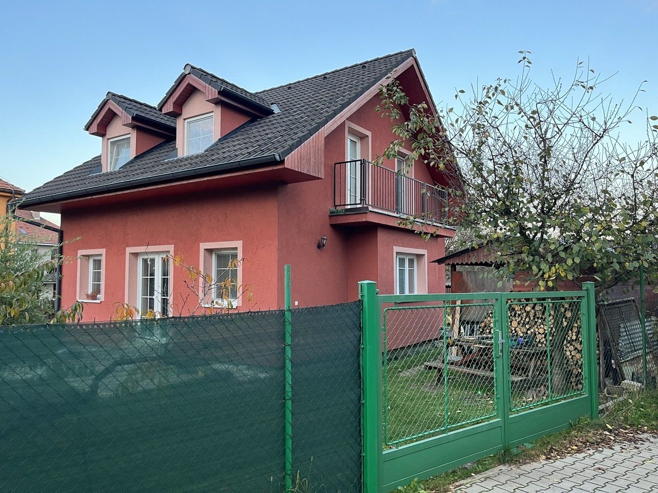 Prodej dům - Záryby, 118 m²