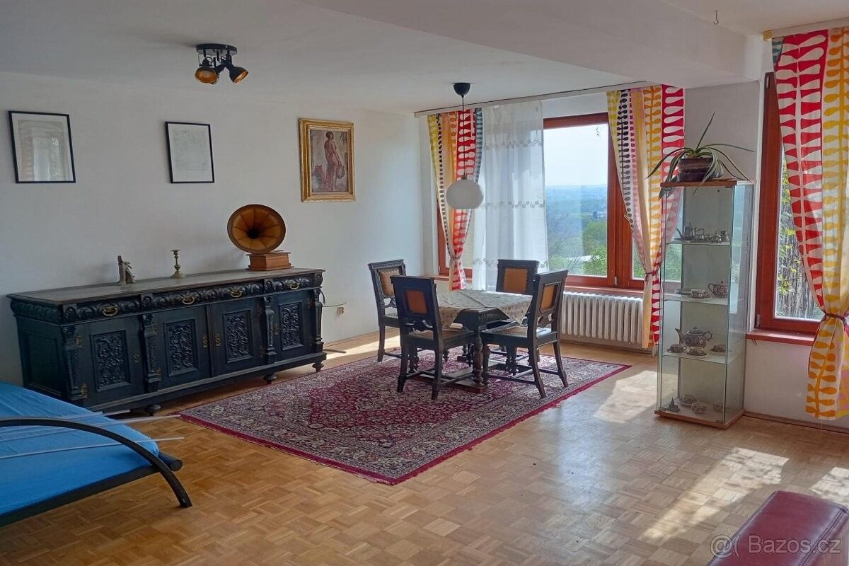 Pronájem byt 4+1 - Praha, 150 00, 140 m²