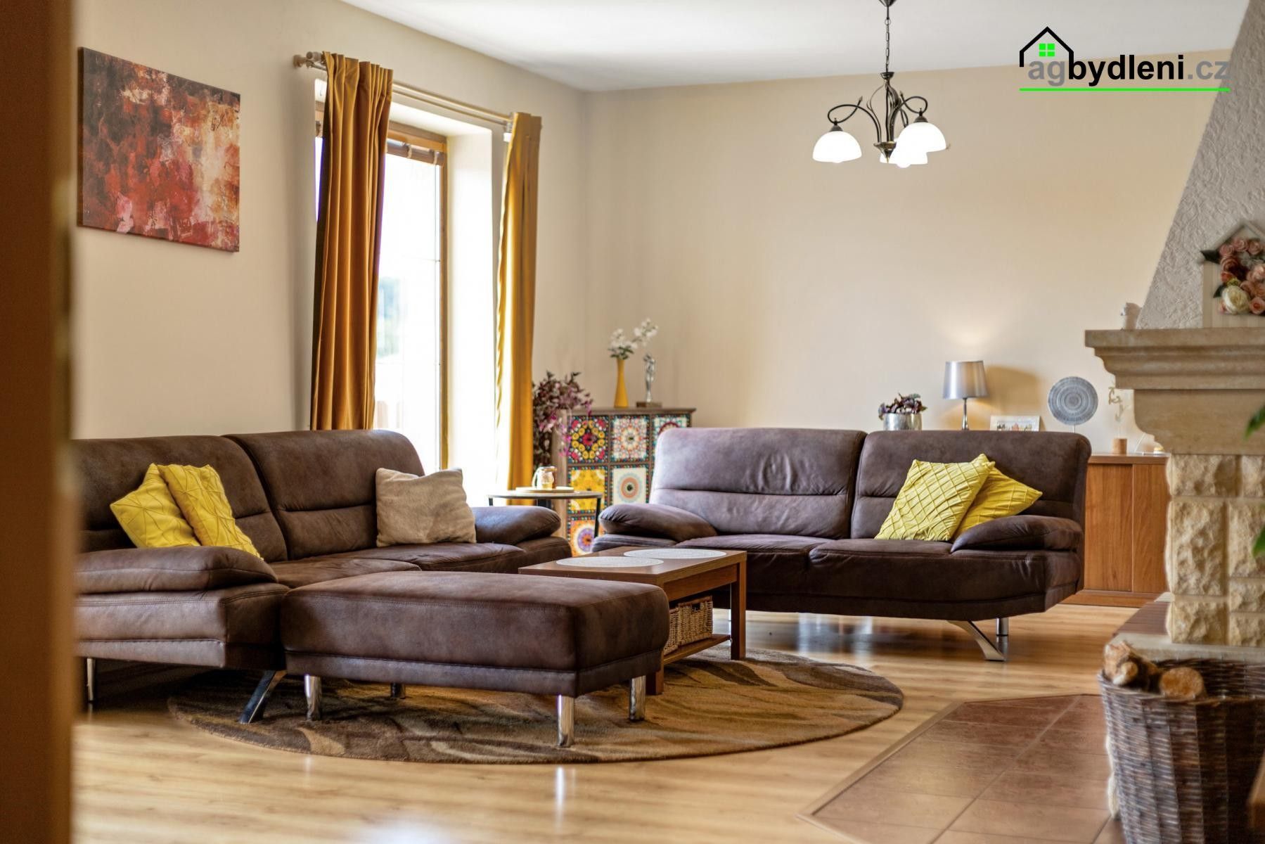 Rodinné domy, Kvíčovice, 249 m² - 2
