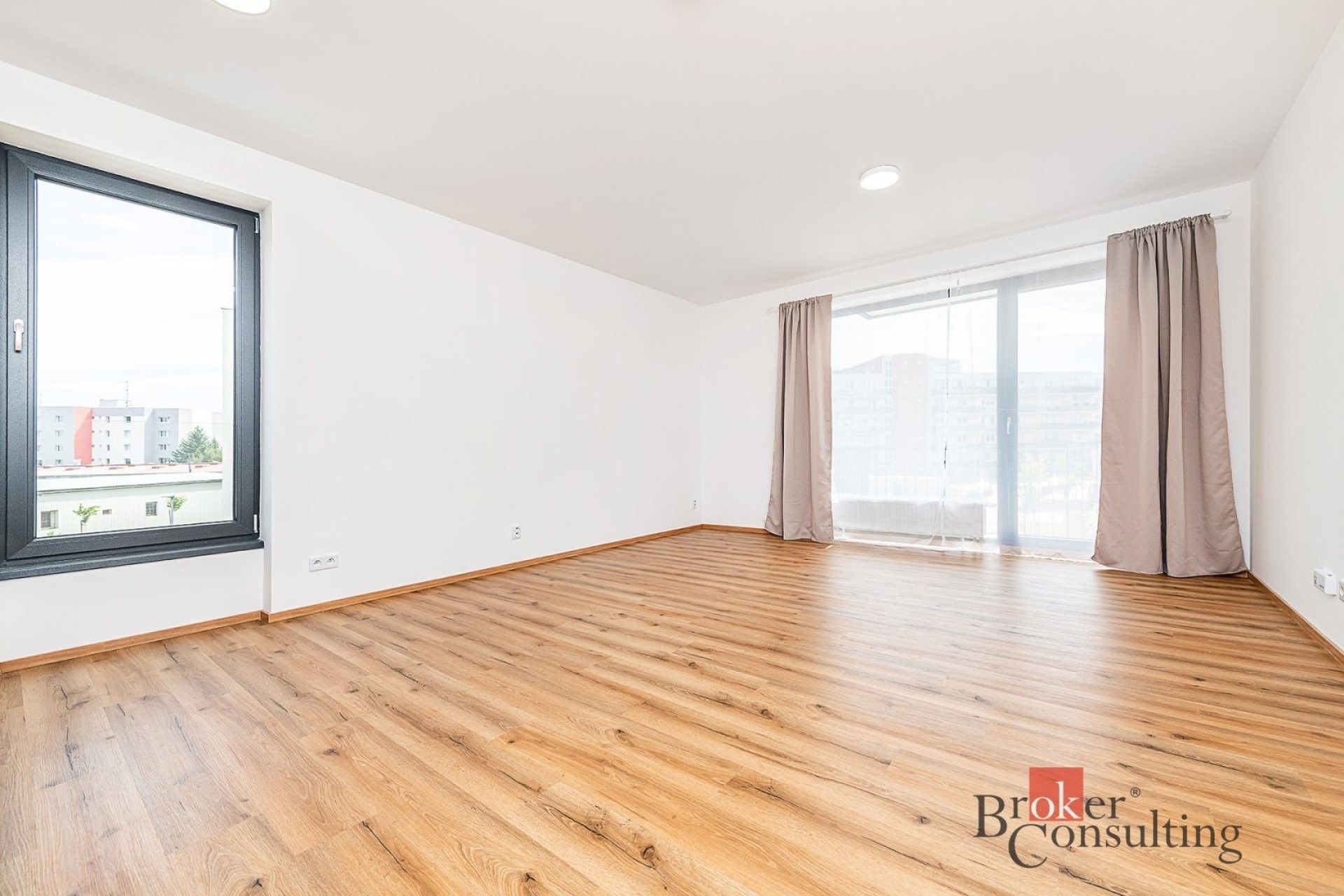 1+kk, Železná,Plzeň 3,Plzeň, 47 m² - 2