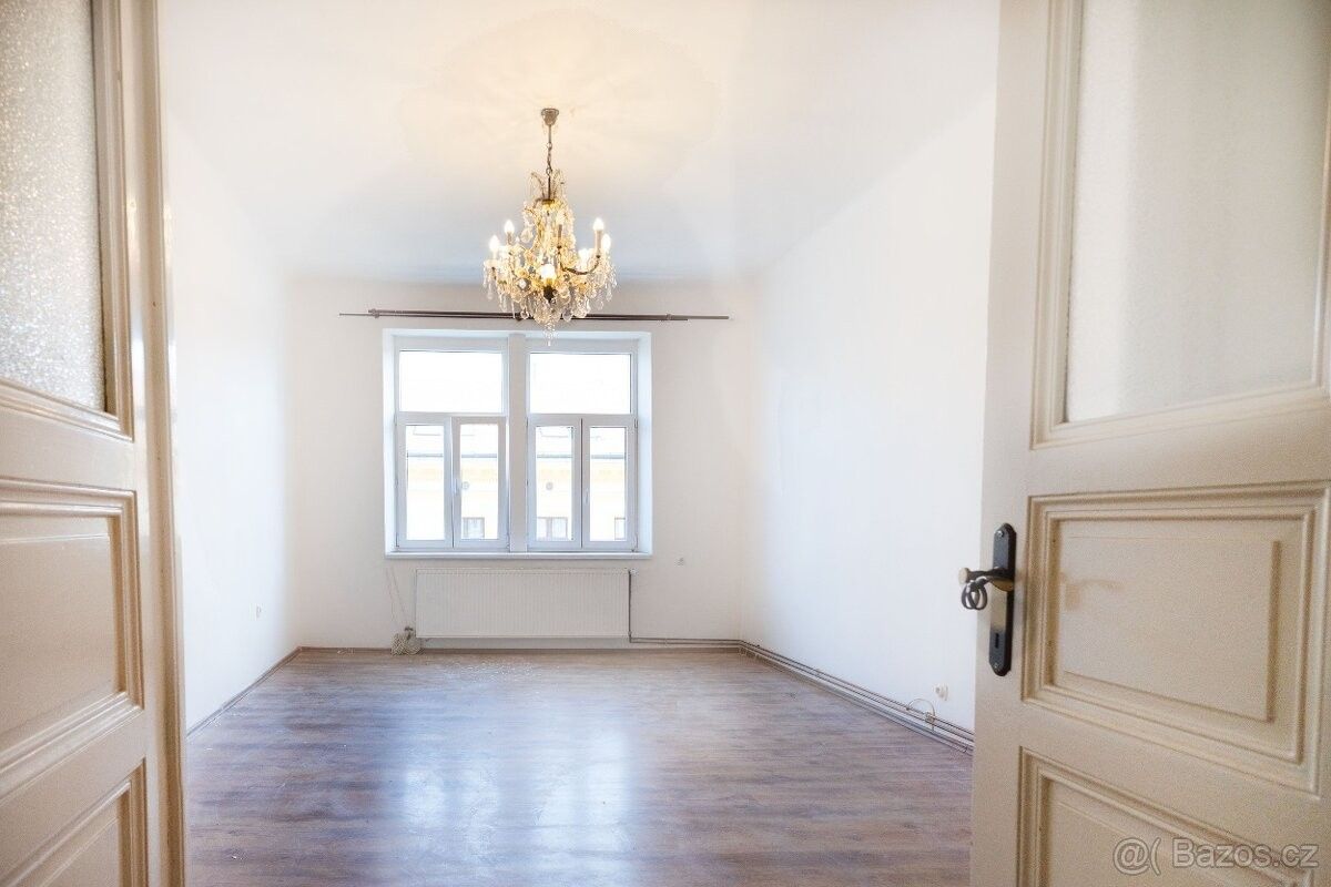 Prodej byt 3+1 - Praha, 180 00, 85 m²