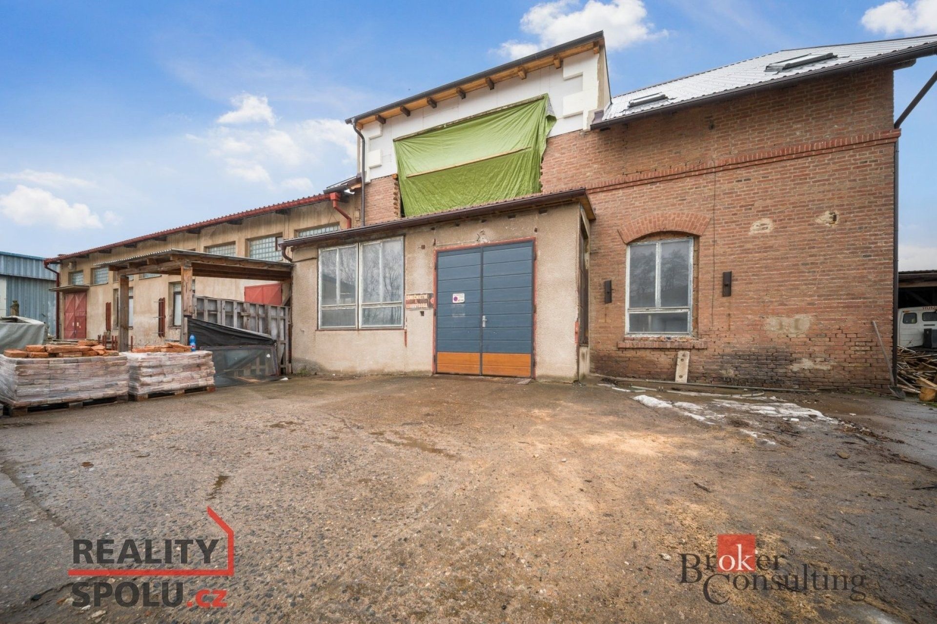 Sklady, Stěžery, 146 m²