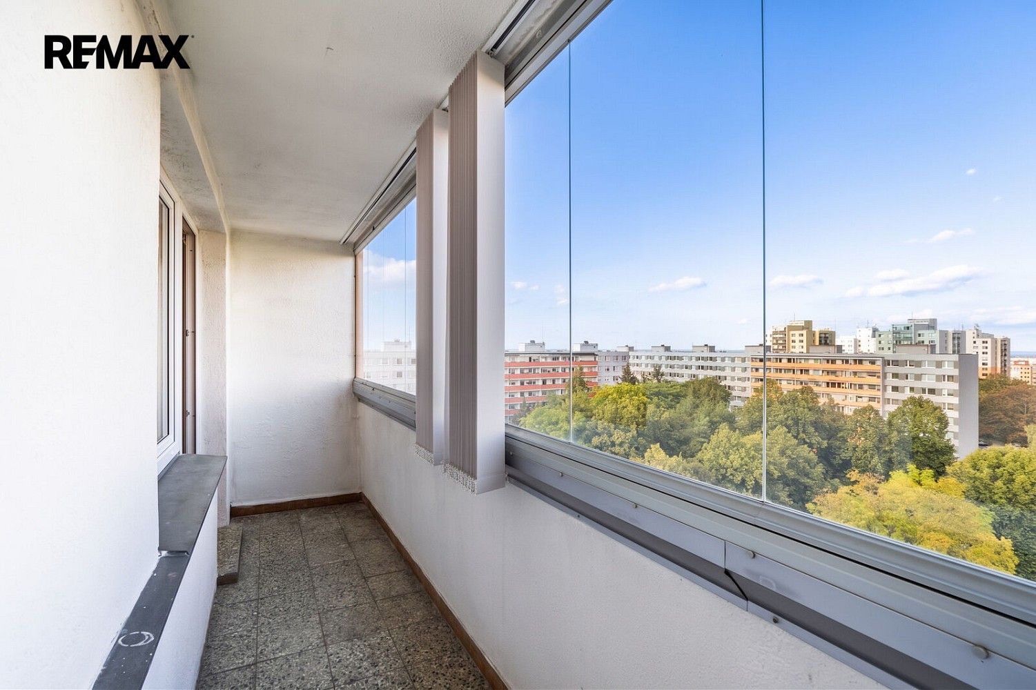 Byt 1+1 · 38 m² · Praha - Střížkov, okres Praha 8, Hlavní město Praha - 3