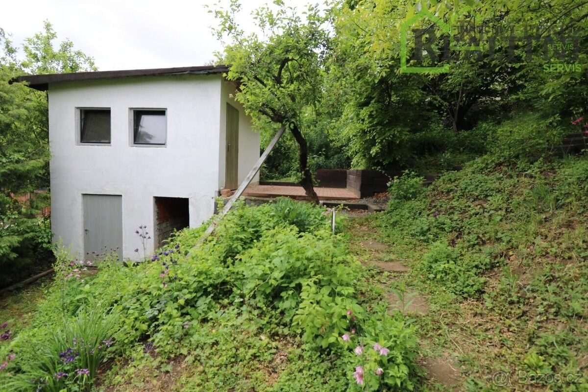 Chaty, Praha, 152 00