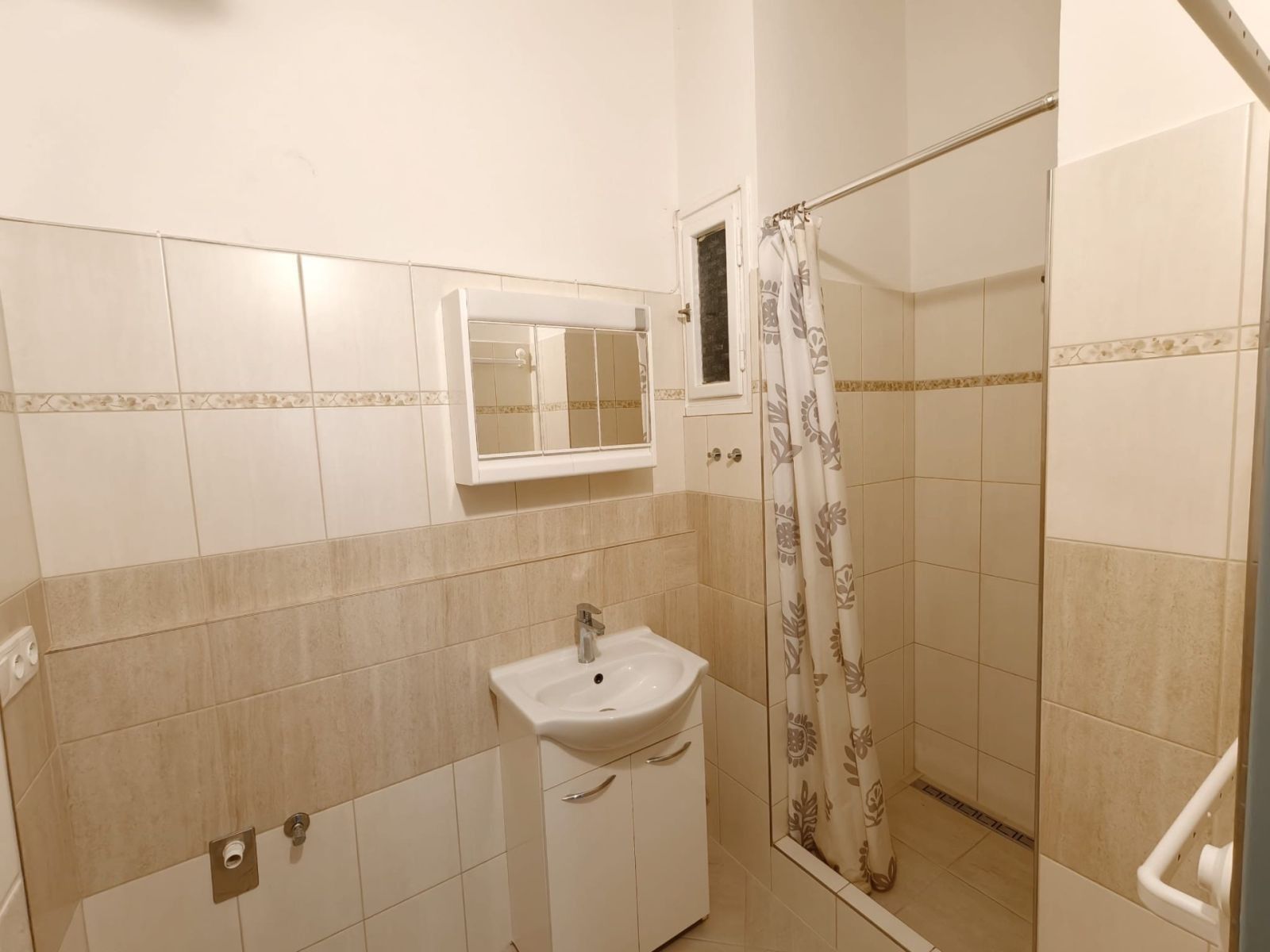Byt 2+kk · 38 m² · V Horkách, Praha - Nusle - 4