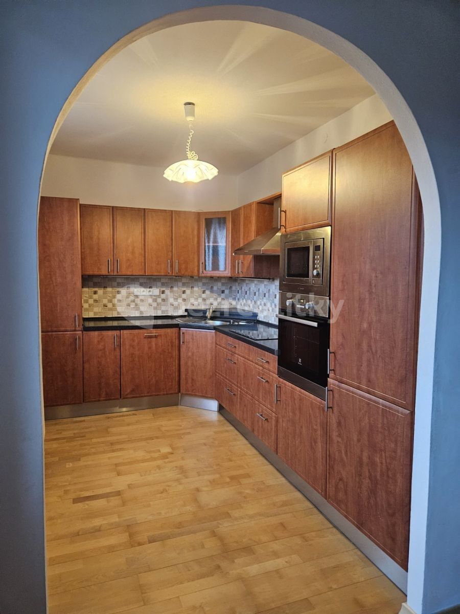 4+kk, Osadní, Praha - Holešovice, 88 m² - 1