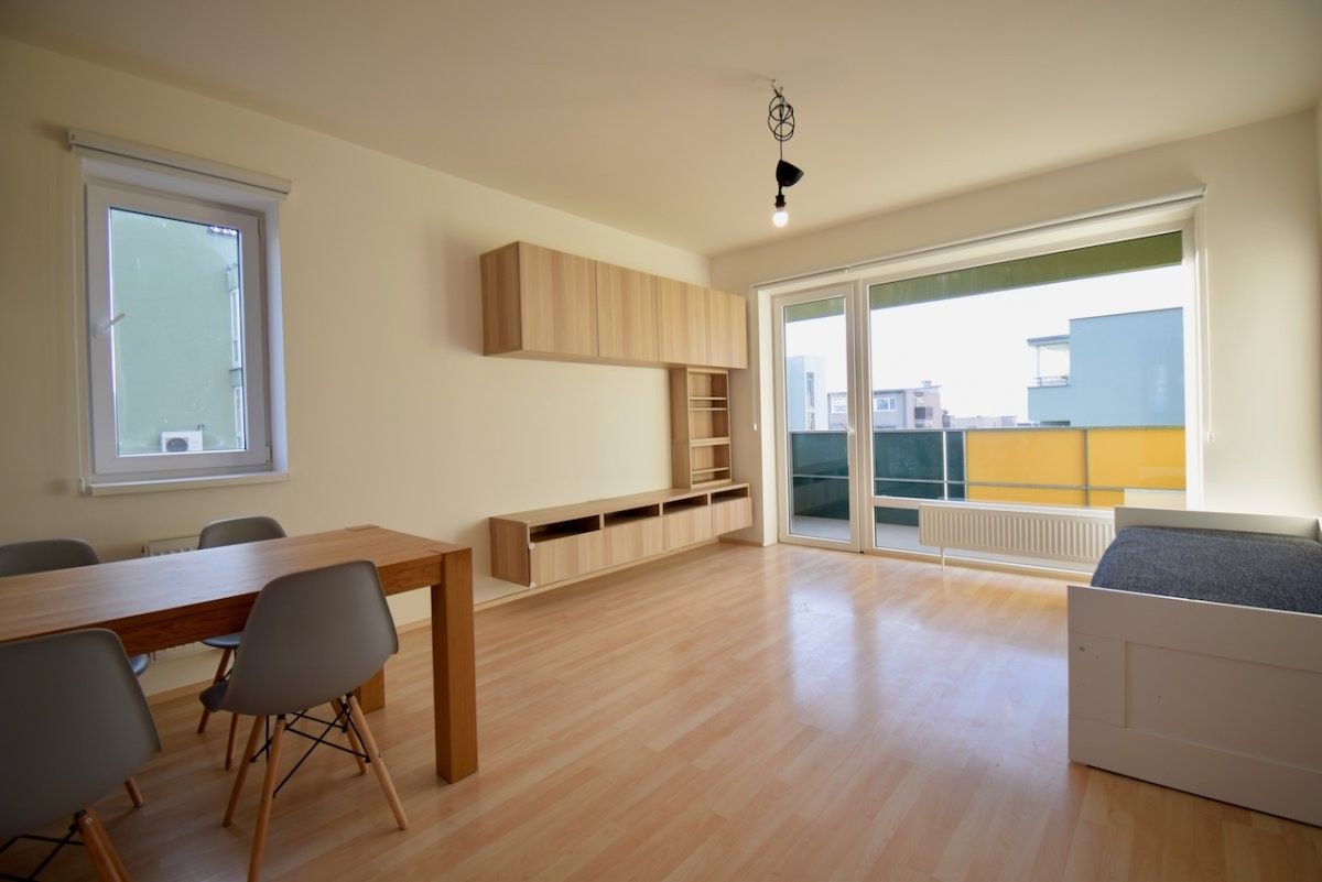 Pronájem byt 2+1 - Hvozdecká, Brno, 60 m²