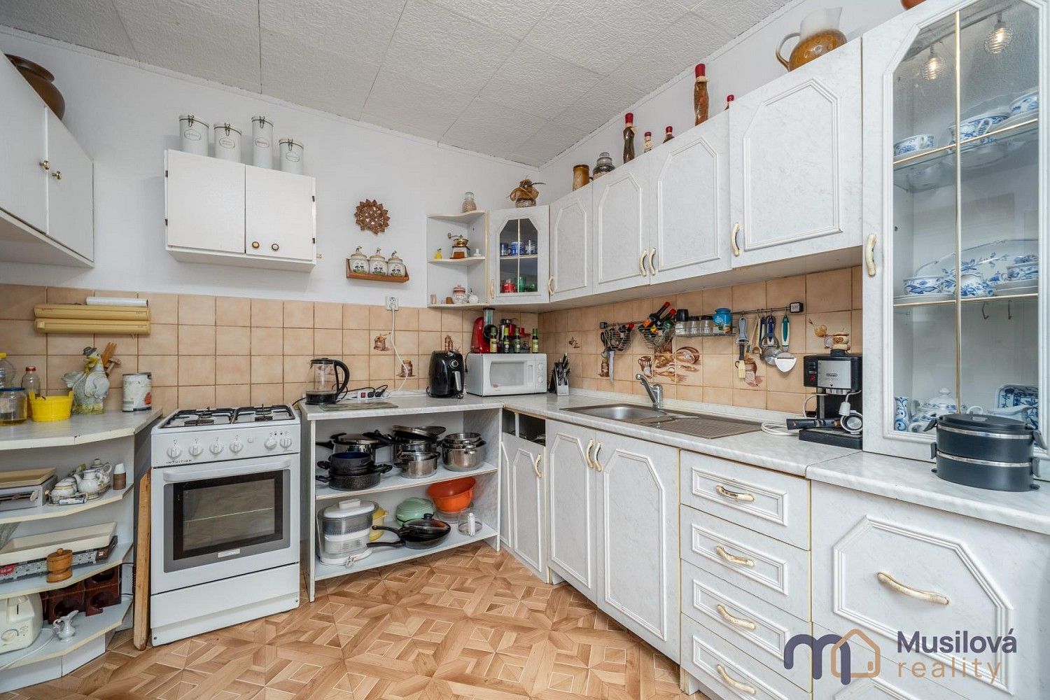 Rodinný dům · 195 m² · Čapkova, Hostomice, okres Teplice - 4