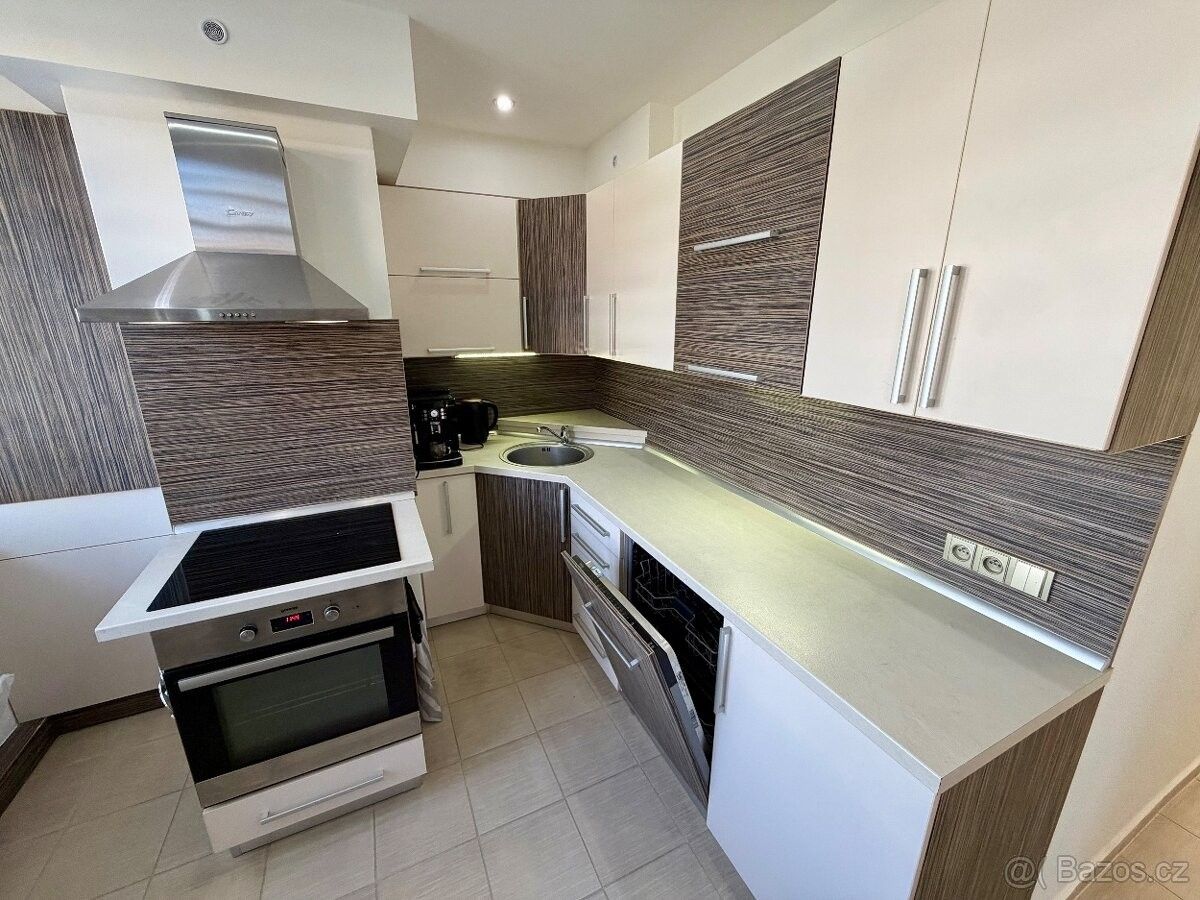 Pronájem byt - Loket, 357 33