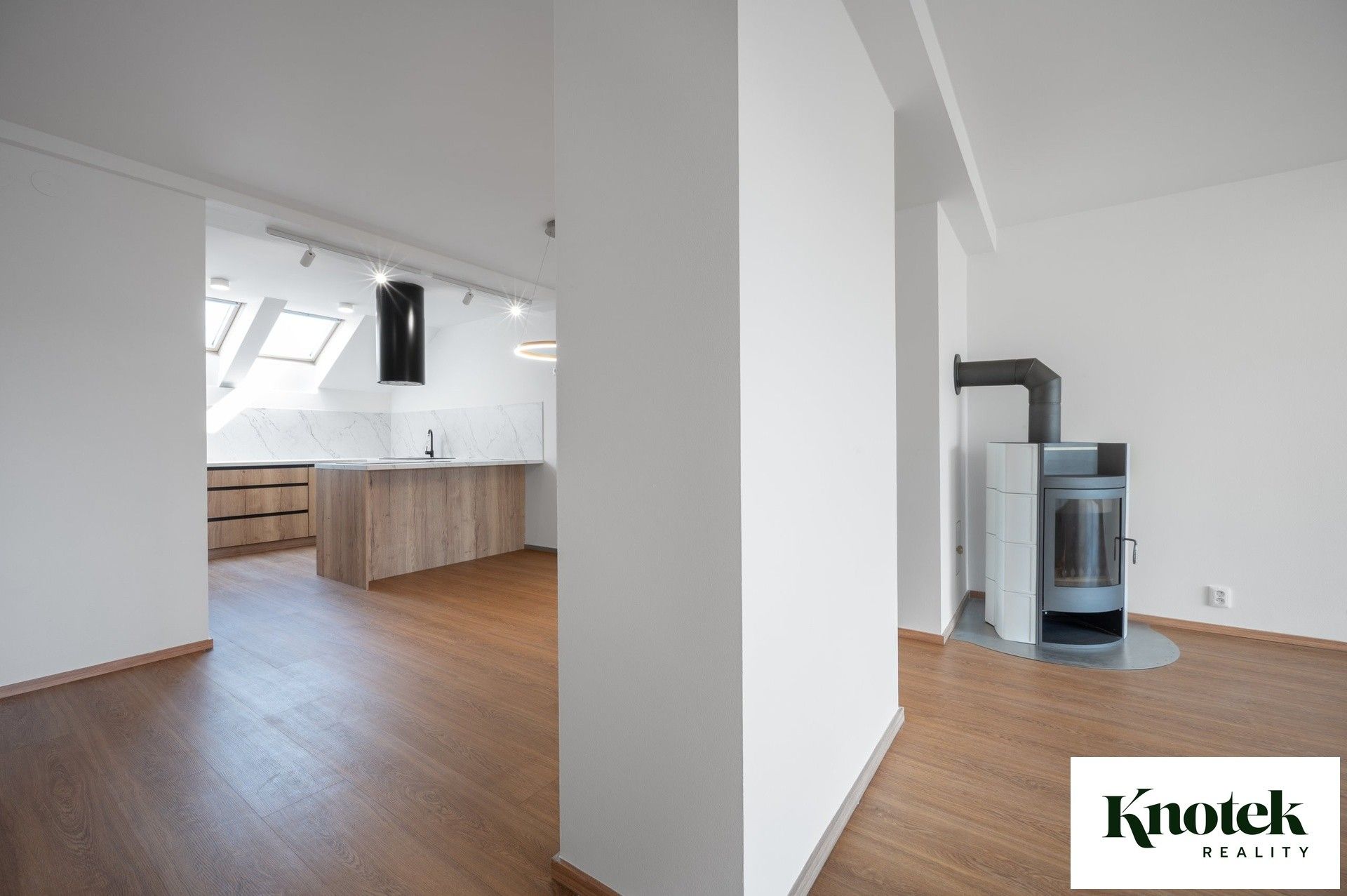 Pronájem kancelář - Štefánikova, Brno, 400 m² - 5
