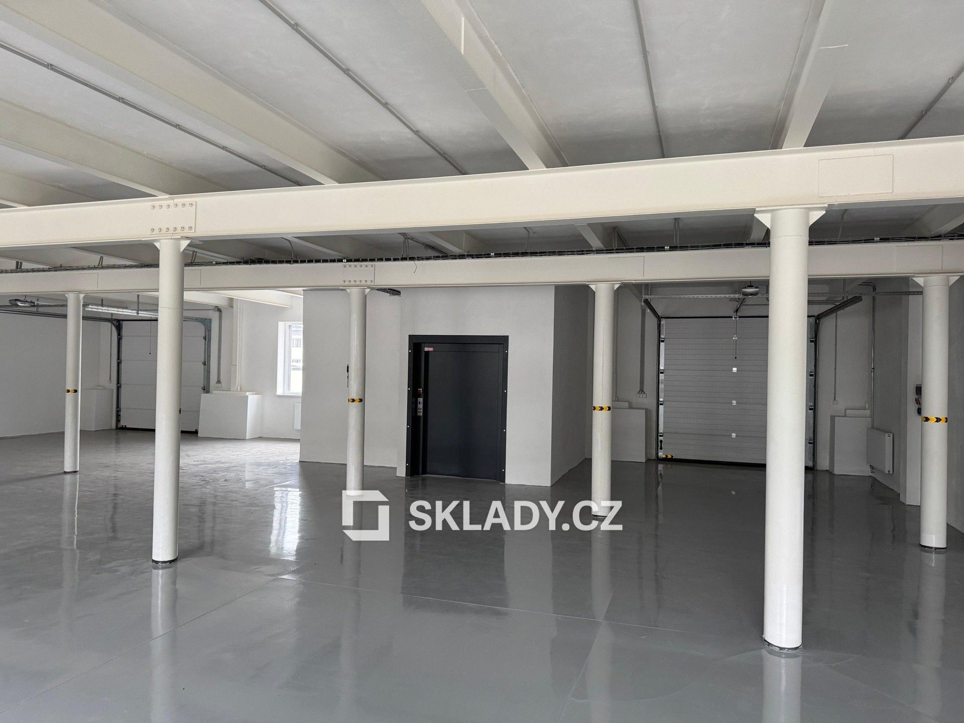 Sklad · 150 m² · Ostrov - 3