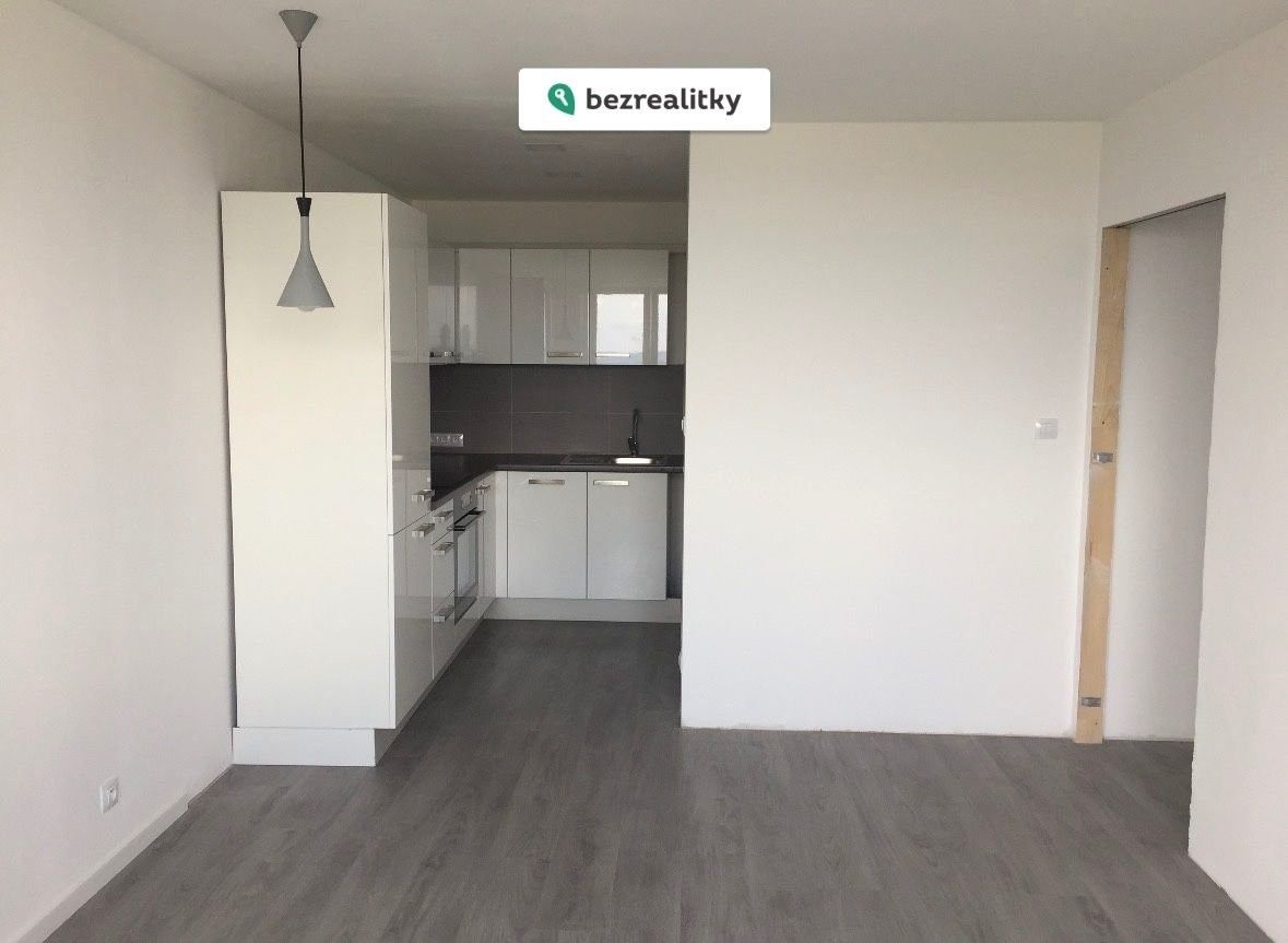 2+kk, Prosecká 677, Praha Prosek, 42 m² - 1