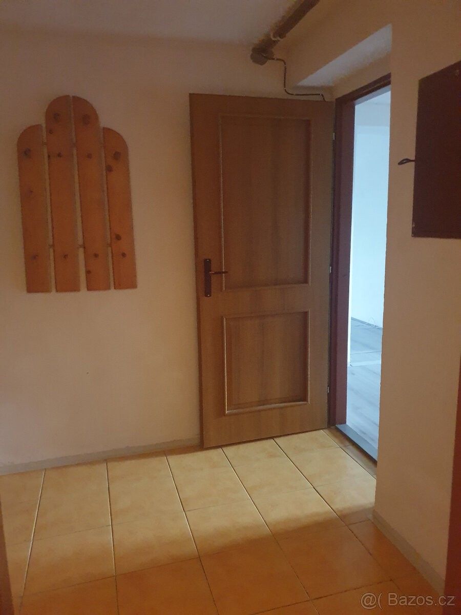 Byty, Meziměstí u Broumova, 549 81