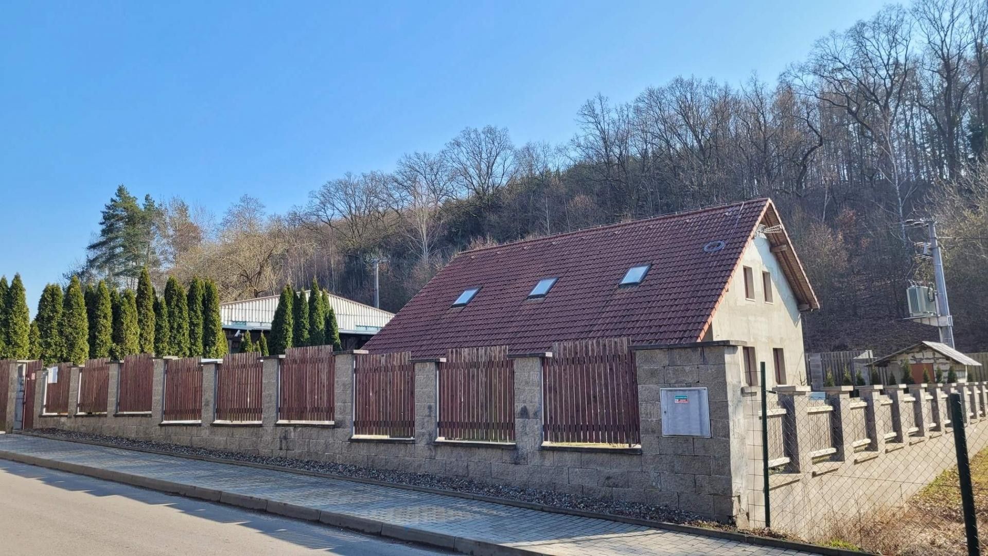 Rodinné domy, Brodce, Týnec nad Sázavou, 187 m²