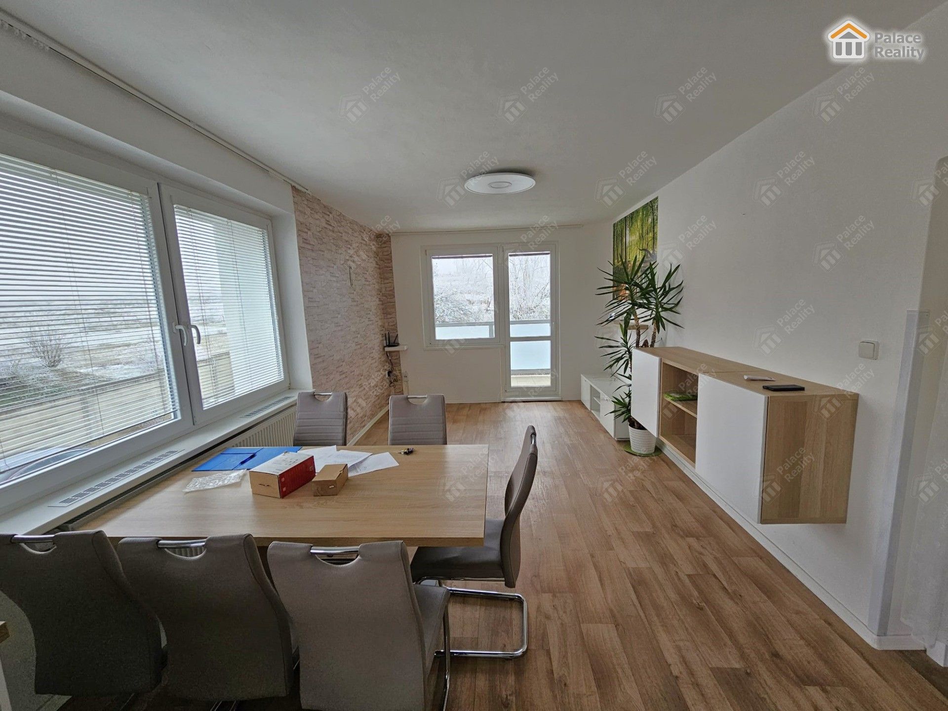 Pronájem byt 3+kk - Librantická, Hradec Králové, 81 m²