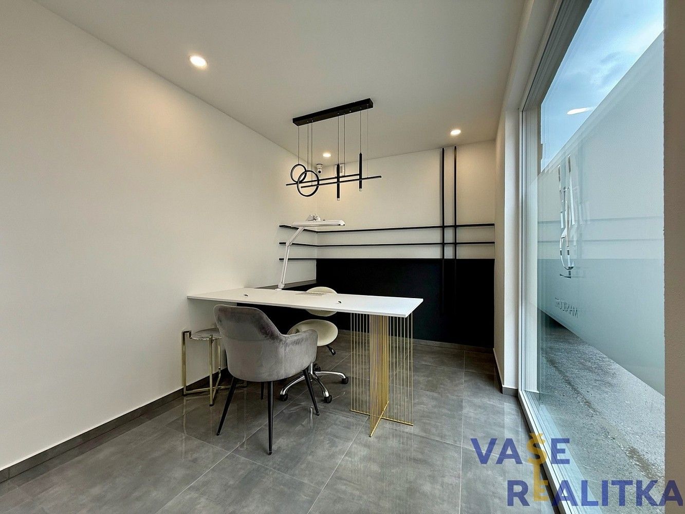 Obchodní prostory, Zábřeh, okres Šumperk, Olomoucký kraj, 17 m² - 1