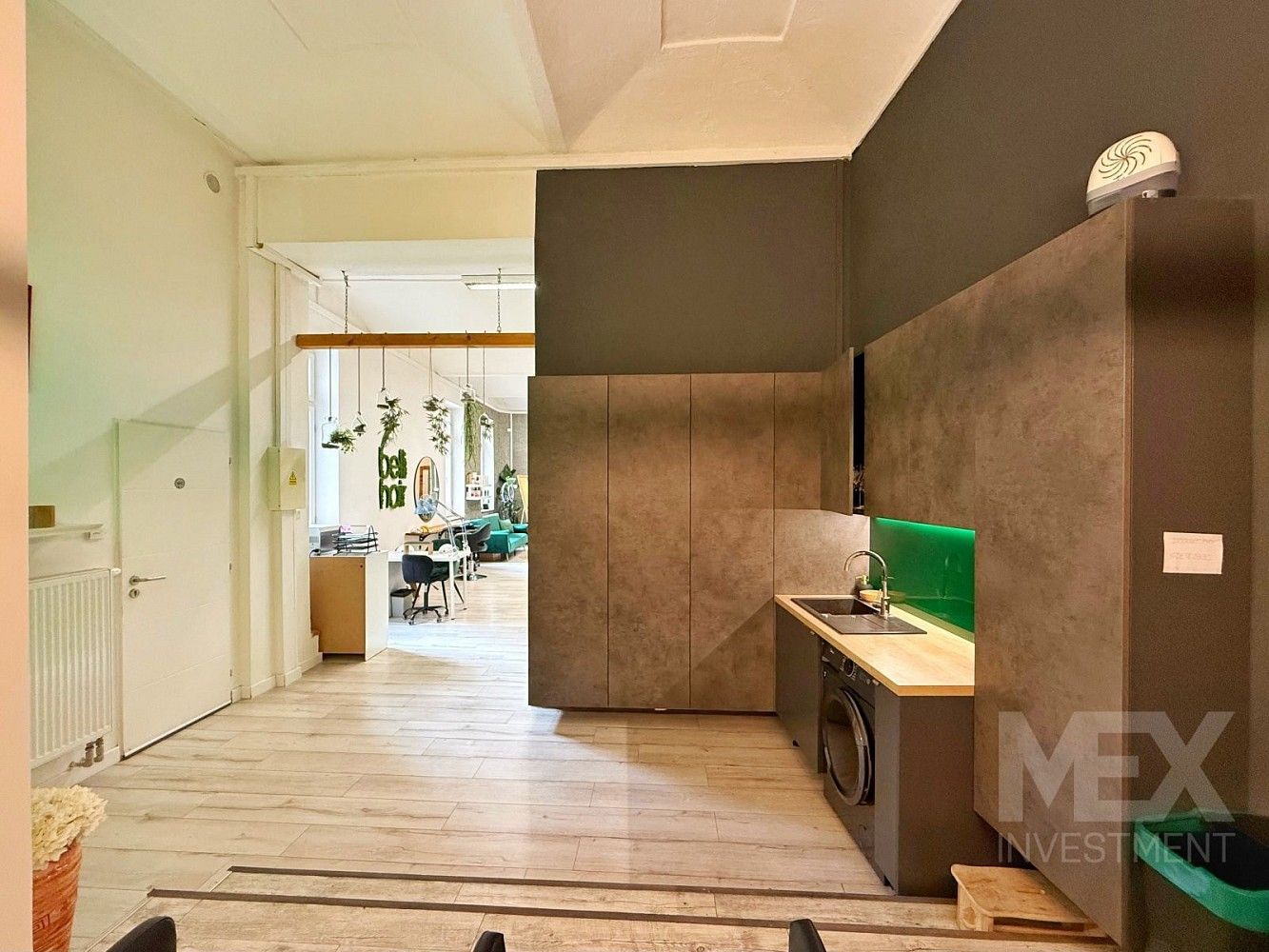 Obchodní prostory · 89 m² · Praha - Žižkov, okres Praha 3, Hlavní město Praha - 4