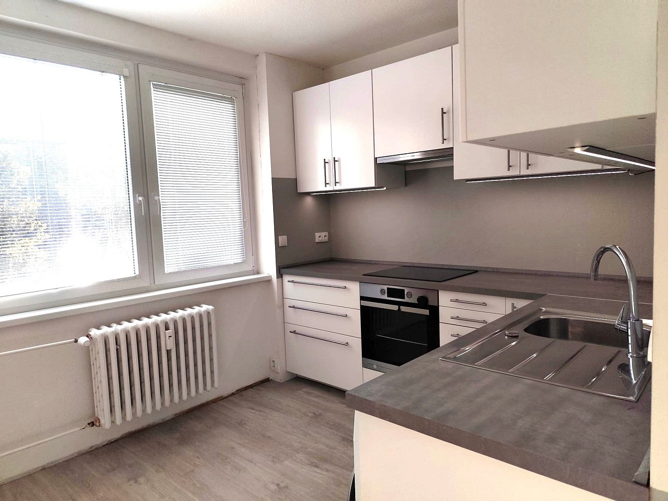 Pronájem byt 1+1 - Coufalova, Znojmo, 34 m² - 2