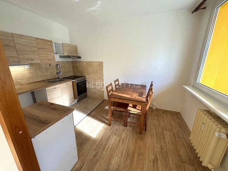 Byt 3+1 · 57 m² · Veltruská, Praha 9 - Prosek - 4