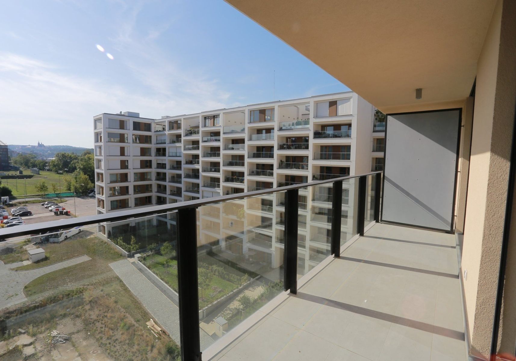 2+kk, U Mlýnského kanálu, Praha - Karlín, 57 m² - 2