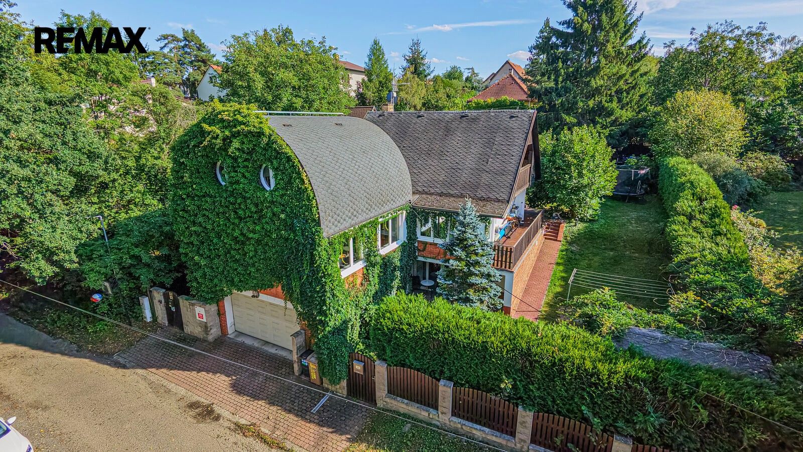 Rodinné domy, Skochovická 260, Zvole, 256 m² - 1