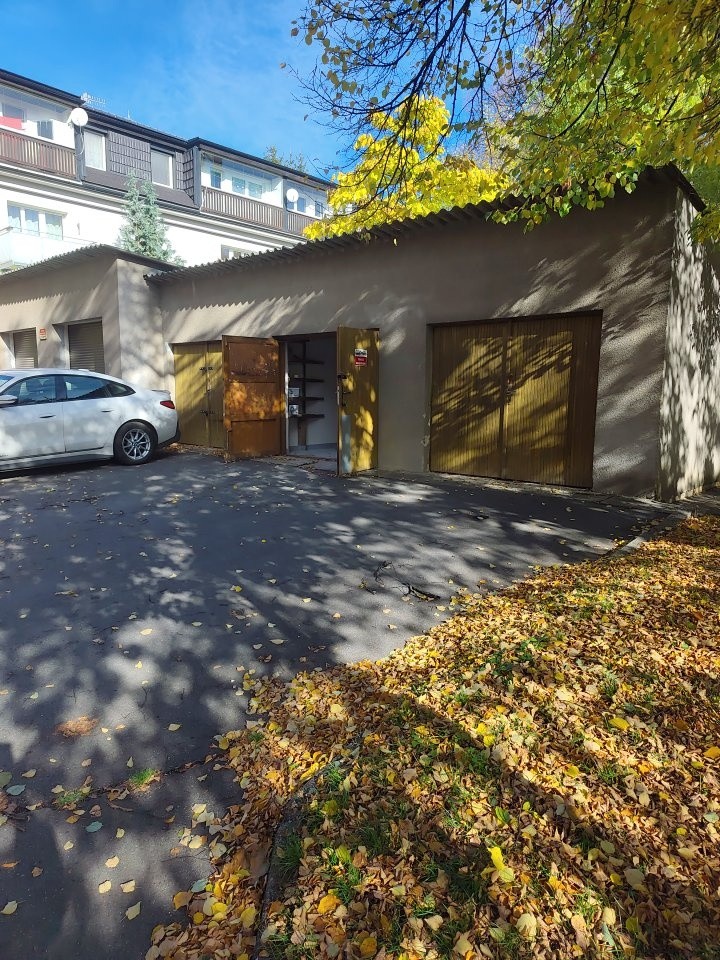 Garáže, Praha, 161 00, 18 m² - 1